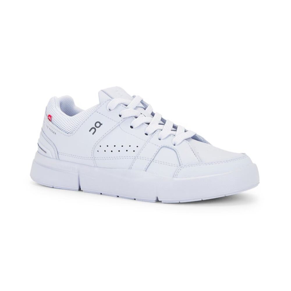 NWOT On The Roger Clubhouse Shoes Heather White Size 7